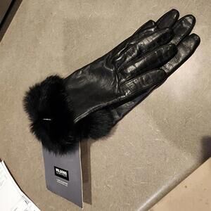 New WIlsons small black Leather fur gloves